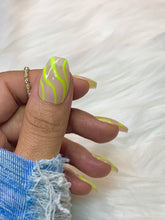 Load image into Gallery viewer, Lime Light