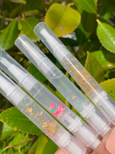 Load image into Gallery viewer, Cuticle Oil Pen