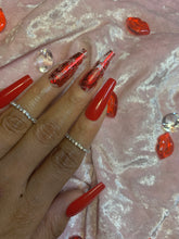 Load image into Gallery viewer, Kiss Me