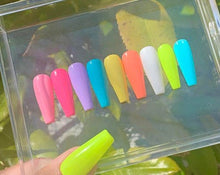 Load image into Gallery viewer, Smokey