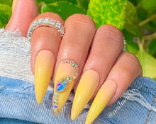 Load image into Gallery viewer, Lush