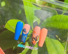 Load image into Gallery viewer, Mariposa
